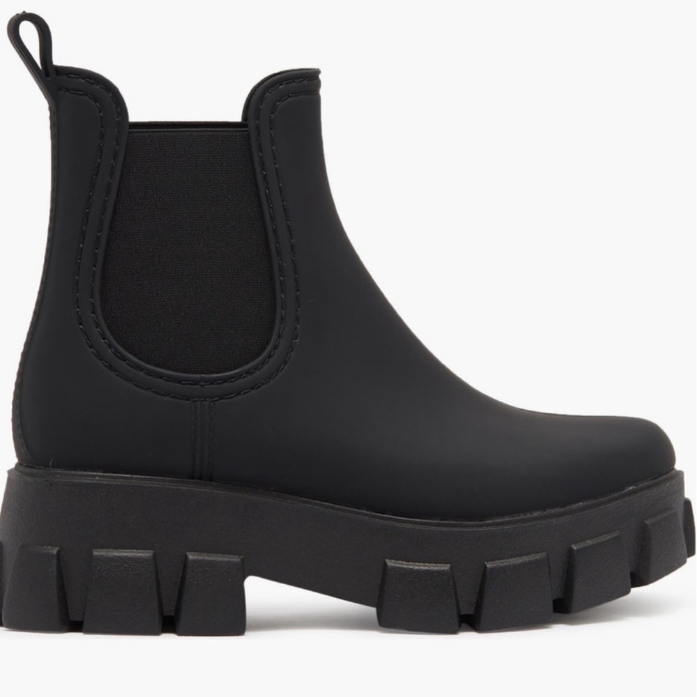 Jeffery Campbell. Olive color rain boots. Lug sole, NWOT. Size 7. Never worn.